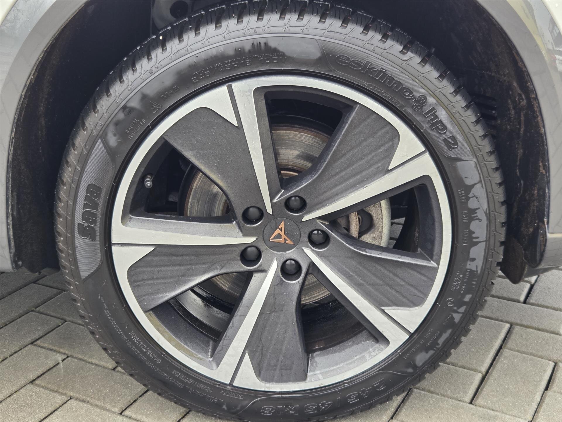 Cupra Formentor SUV / Terénní 2,0 l 110 kw