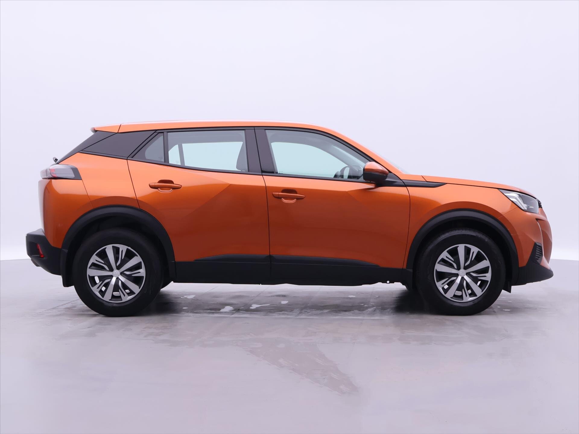 Peugeot 2008 SUV / Terénní 1,2 l 74 kw