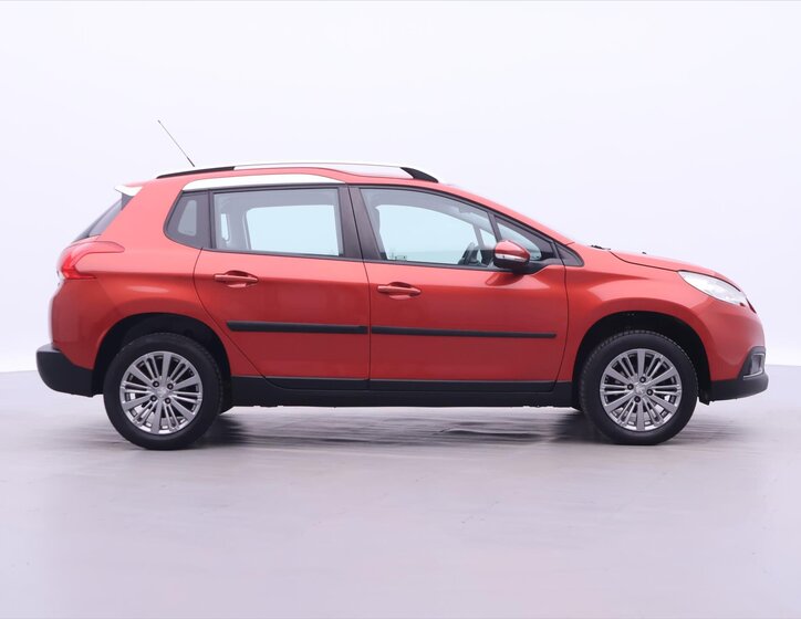 Peugeot 2008 MPV 1,2 l 60 kw