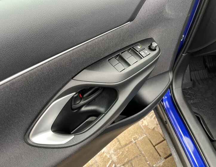 Toyota Yaris Cross SUV 1,5 l 68 kw