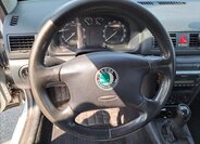 Škoda Octavia Liftback 1,6 l 75 kw