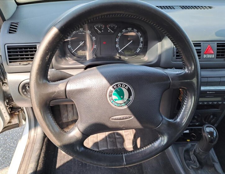 Škoda Octavia Liftback 1,6 l 75 kw