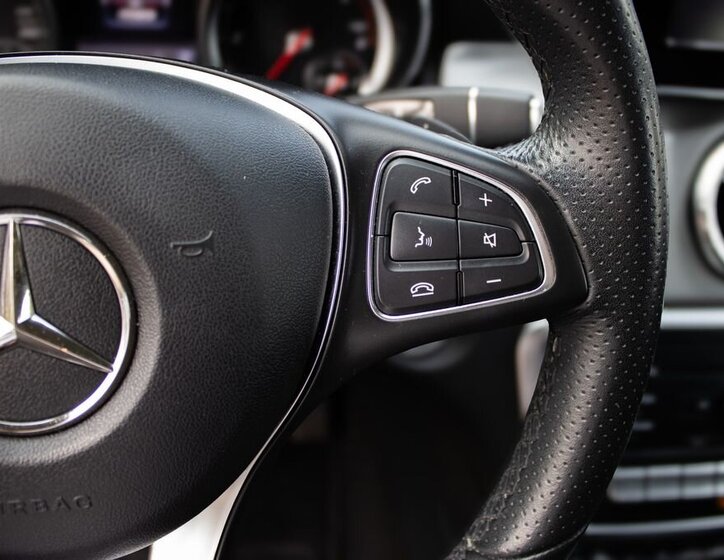 Mercedes-Benz CLA Kombi 1,5 l 80 kw