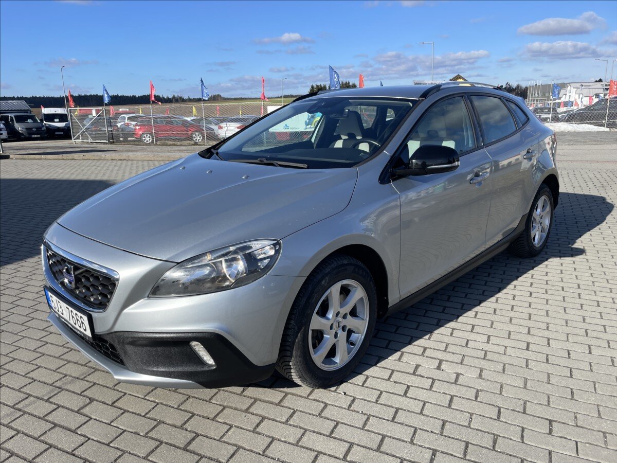 Volvo V40 Hatchback 2,0 l 140 kw