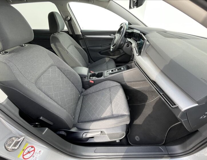 Volkswagen Golf Kombi 1,5 l 110 kw