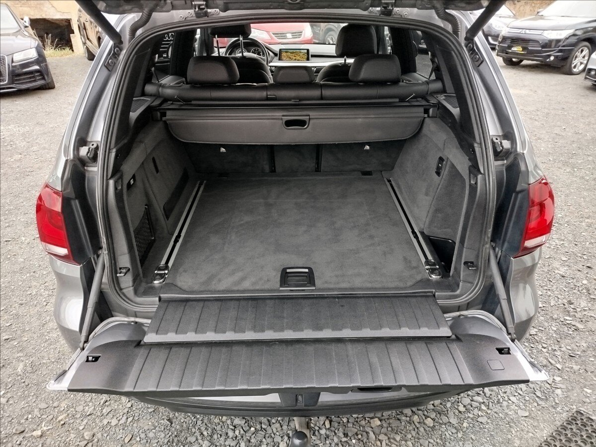 BMW X5 SUV / Terénní 3,0 l 190 kw