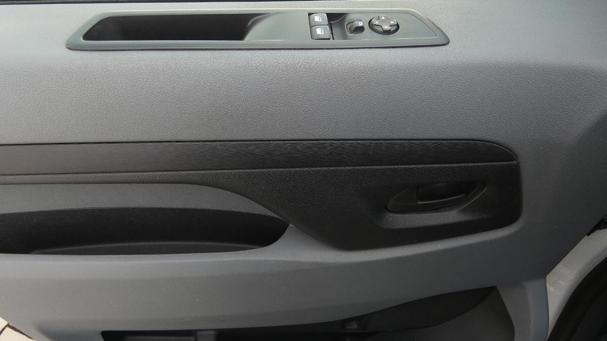 Opel Vivaro Užitková 2,0 l 106 kw