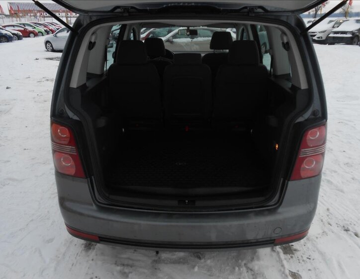 Volkswagen Touran MPV 2,0 l 103 kw