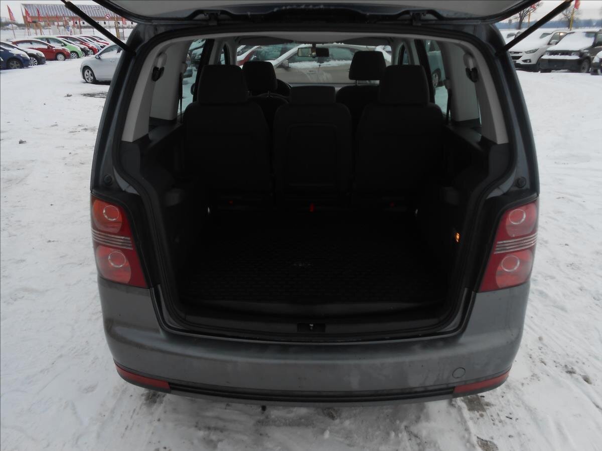 Volkswagen Touran MPV 2,0 l 103 kw
