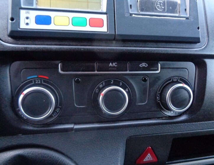 Volkswagen Transporter Ostatní 2,0 l 75 kw