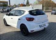 Dacia Sandero Hatchback 999,0 49 kw