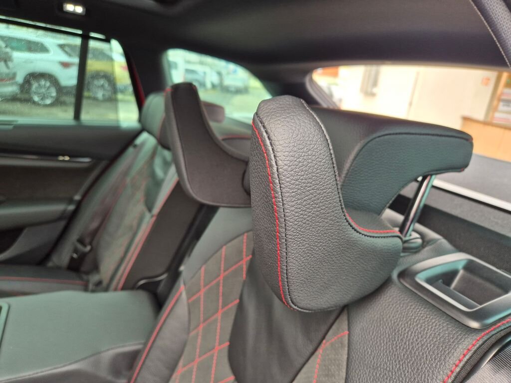 Škoda Octavia Kombi 2,0 l 195 kw