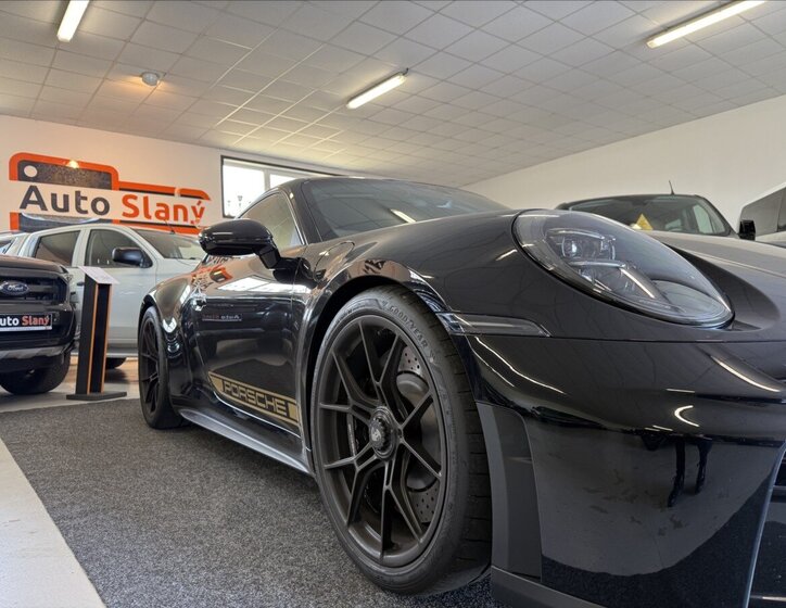 Porsche 911 Kupé 4,0 l 375 kw