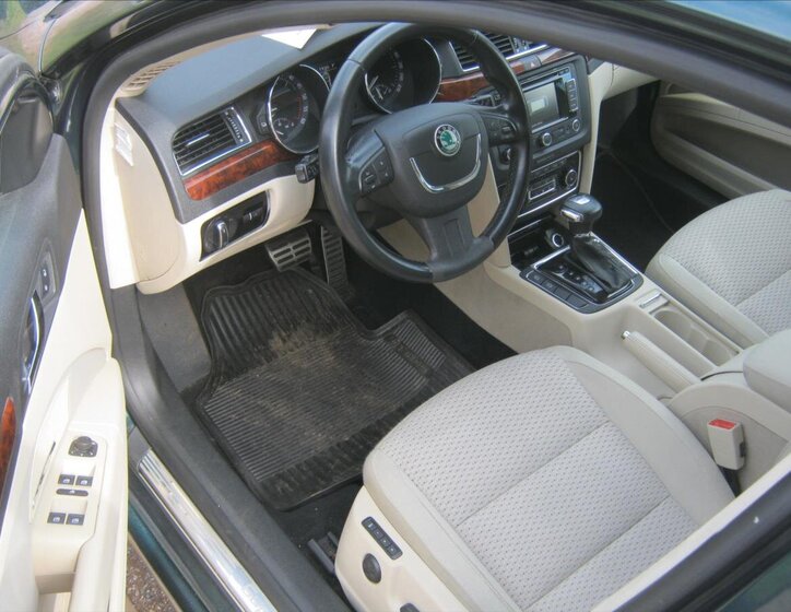 Škoda Superb Kombi 2,0 l 125 kw