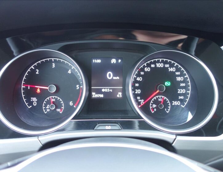Volkswagen Touran MPV 2,0 l 110 kw