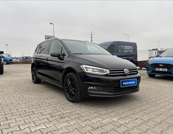 Volkswagen Touran MPV 1,5 l 110 kw