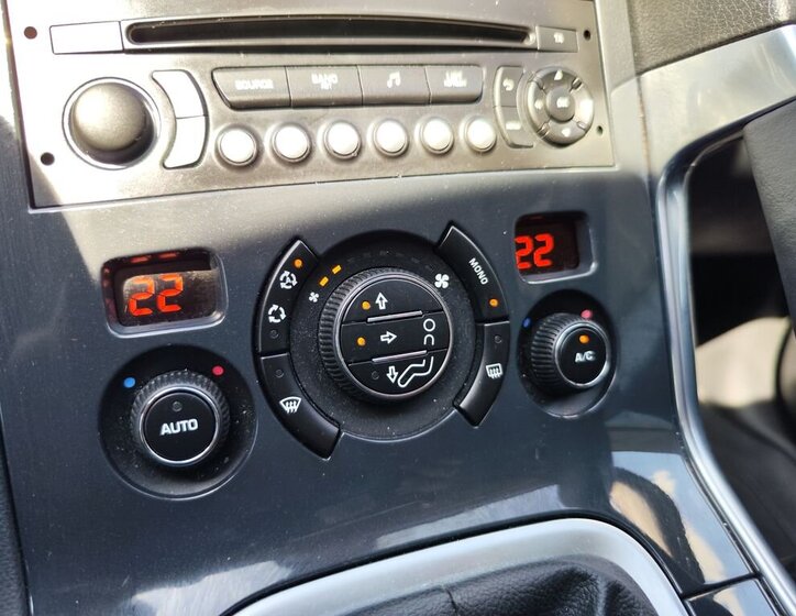 Peugeot 3008 Hatchback 1,6 l 88 kw