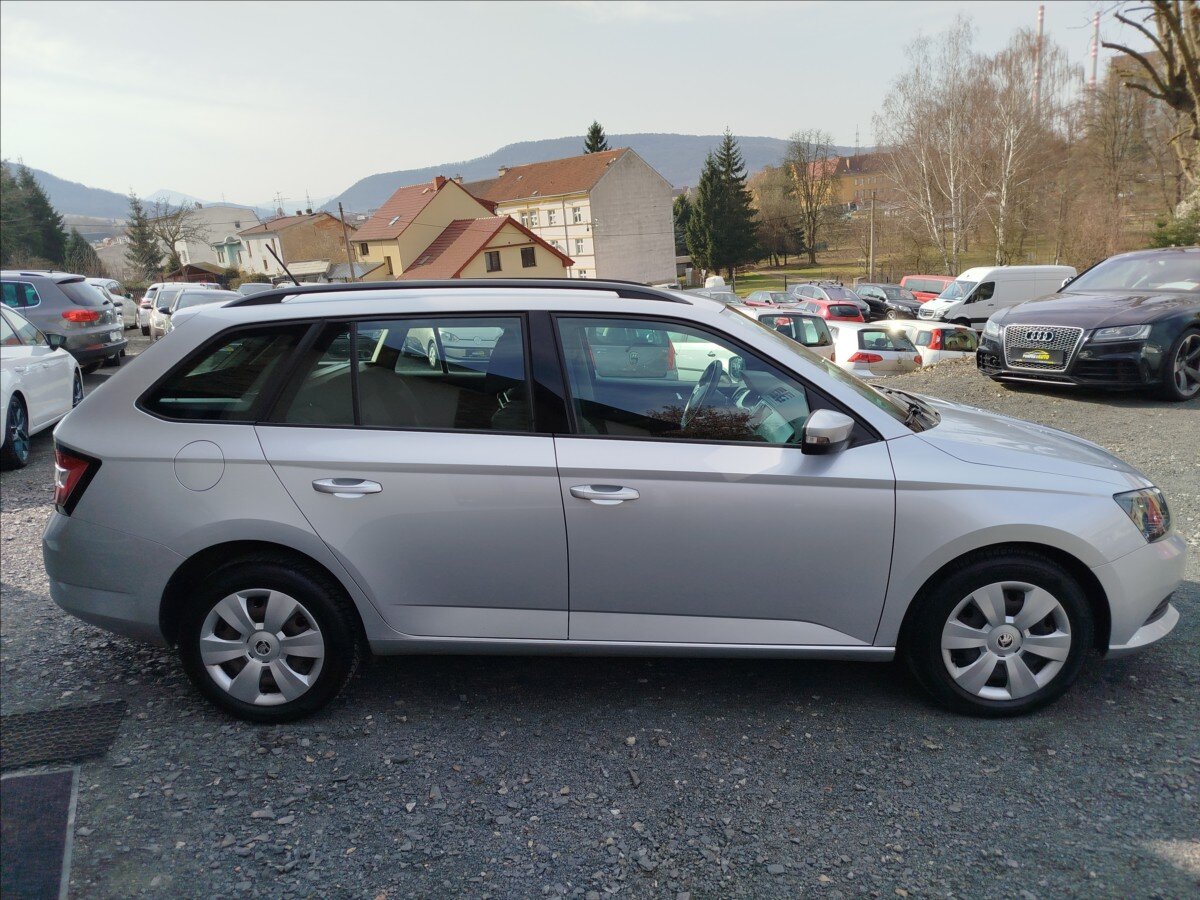 Škoda Fabia Kombi 1,4 l 66 kw