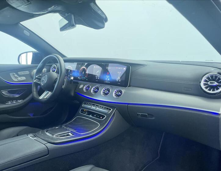 Mercedes-Benz Třídy E 14