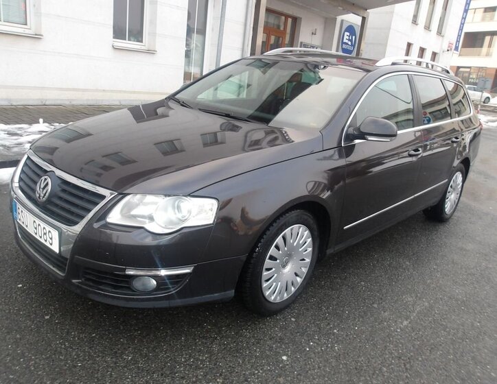 Volkswagen Passat Kombi 2,0 l 103 kw