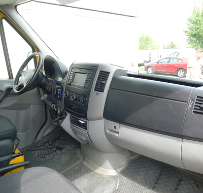 Mercedes-Benz Sprinter 10