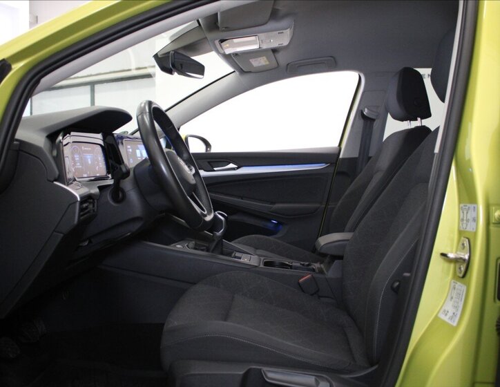 Volkswagen Golf Kombi 1,5 l 96 kw