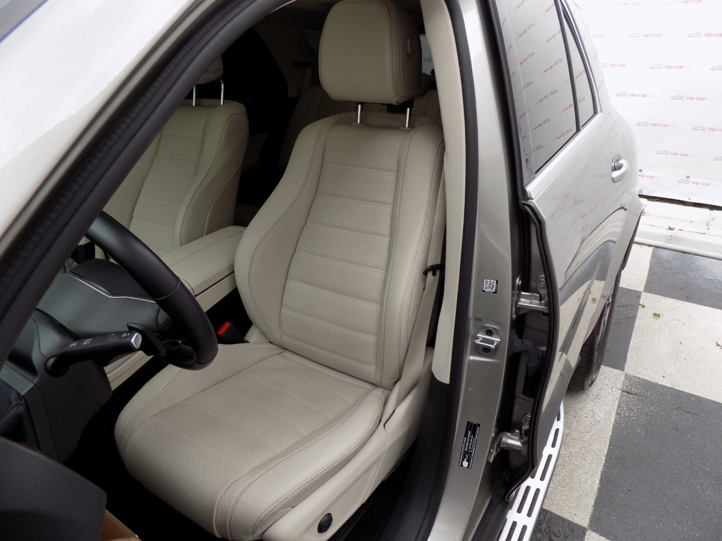 Mercedes-Benz GLE SUV / Terénní 2,9 l 243 kw