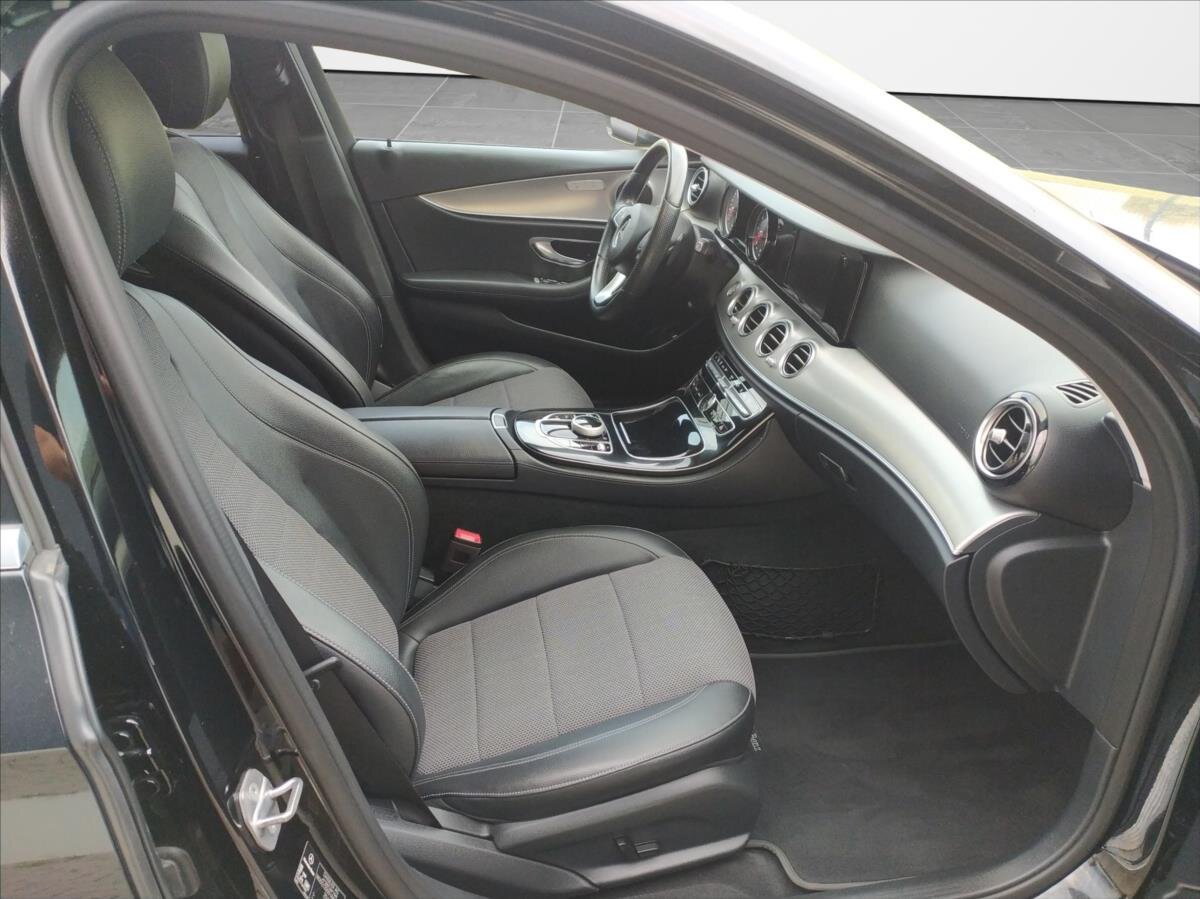 Mercedes-Benz Třídy E