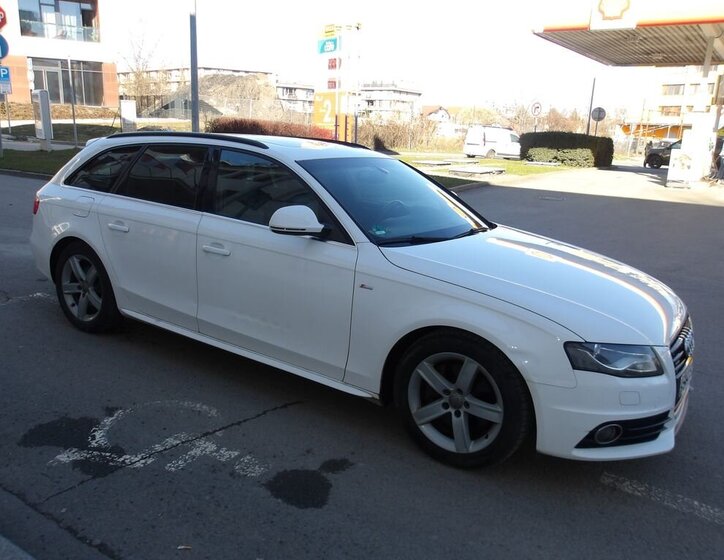Audi A4 Kombi 3,0 l 176 kw