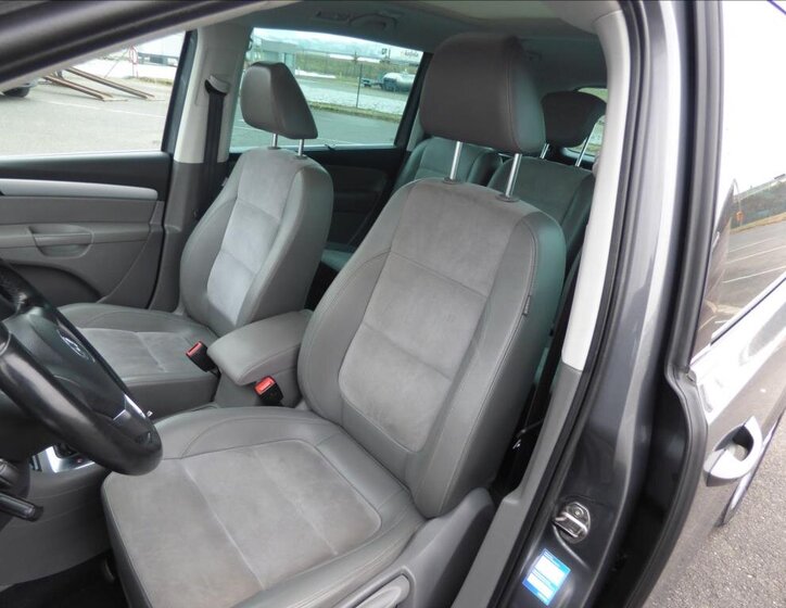 Volkswagen Sharan Kombi 2,0 l 125 kw