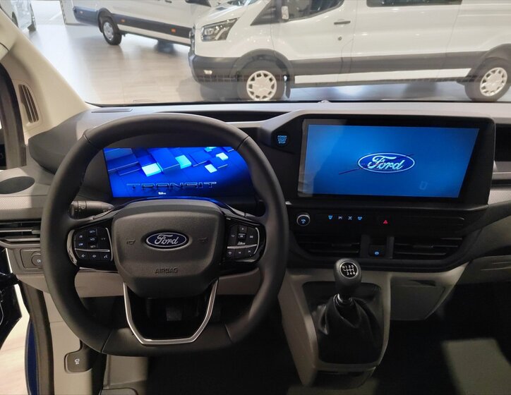 Ford Transit Custom Skříň 2,0 l 100 kw