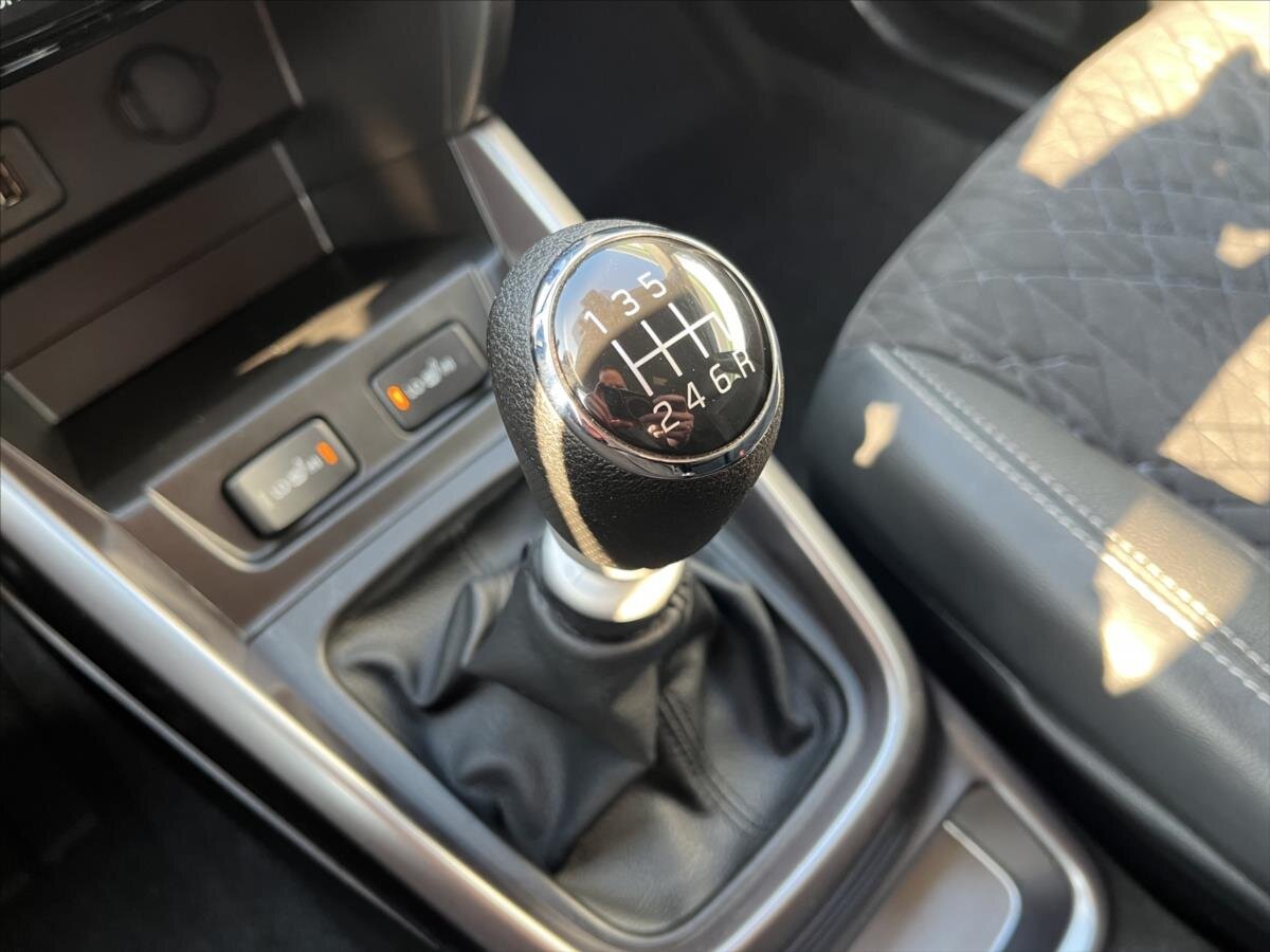 Suzuki Vitara SUV / Terénní 1,4 l 95 kw