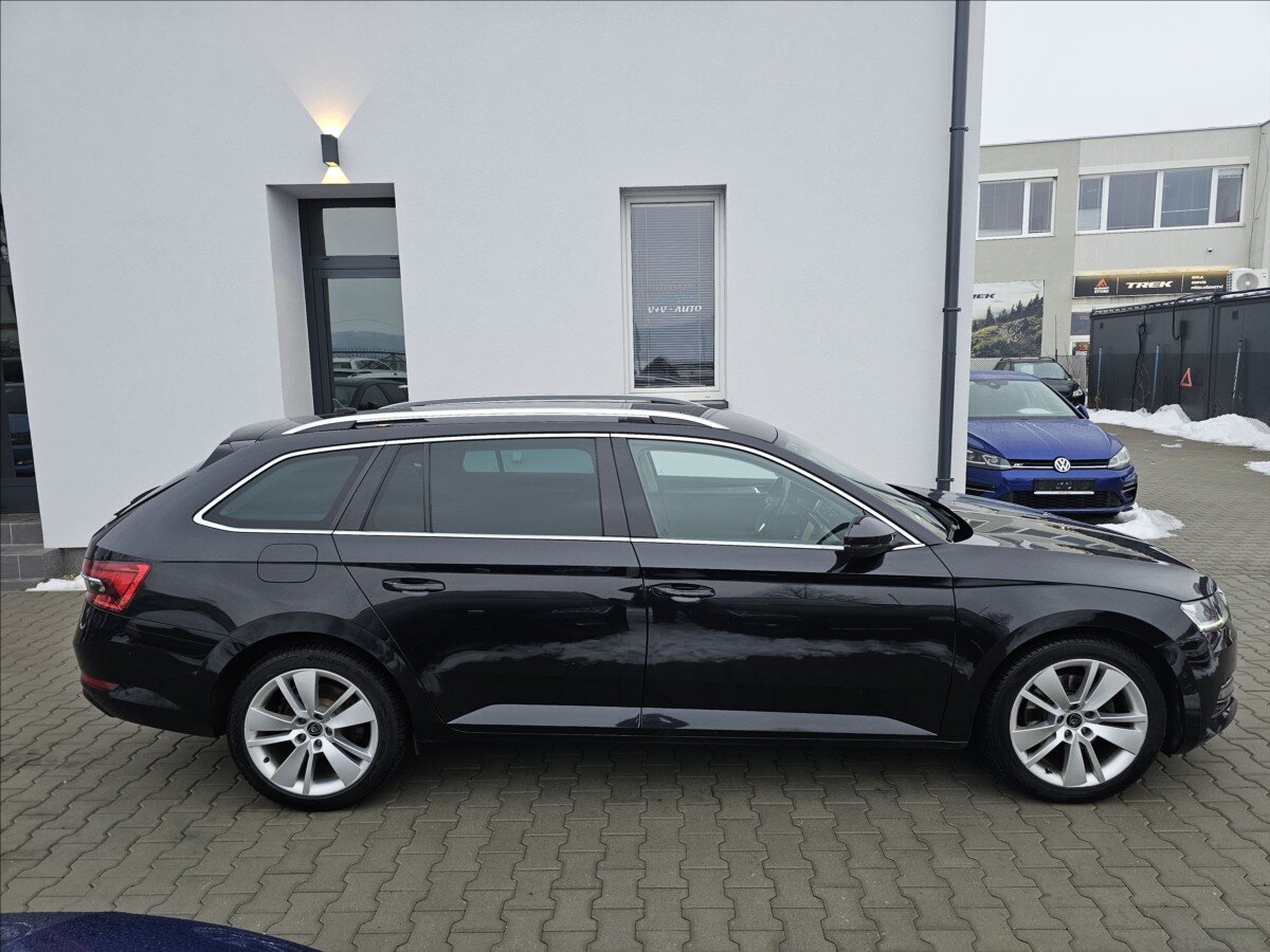 Škoda Superb Kombi 2,0 l 110 kw