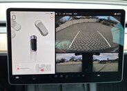 Tesla Model 3 Sedan 0,0 208 kw