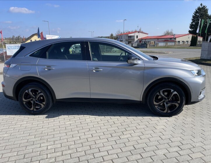 DS Automobiles DS7 Crossback Kombi 2,0 l 130 kw