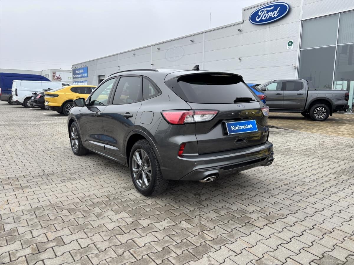 Ford Kuga SUV / Terénní 2,5 l 140 kw
