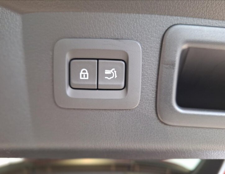 Mazda CX-60 SUV 3,3 l 187 kw