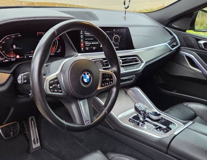 BMW X6 Sedan 0,0 210 kw