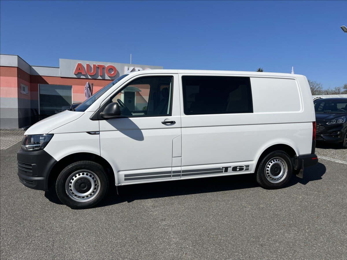 Volkswagen Transporter Kombi 2,0 l 62 kw