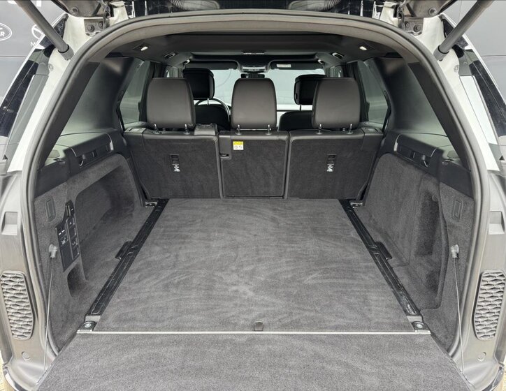 Land Rover Discovery SUV / Terénní 3,0 l 183 kw