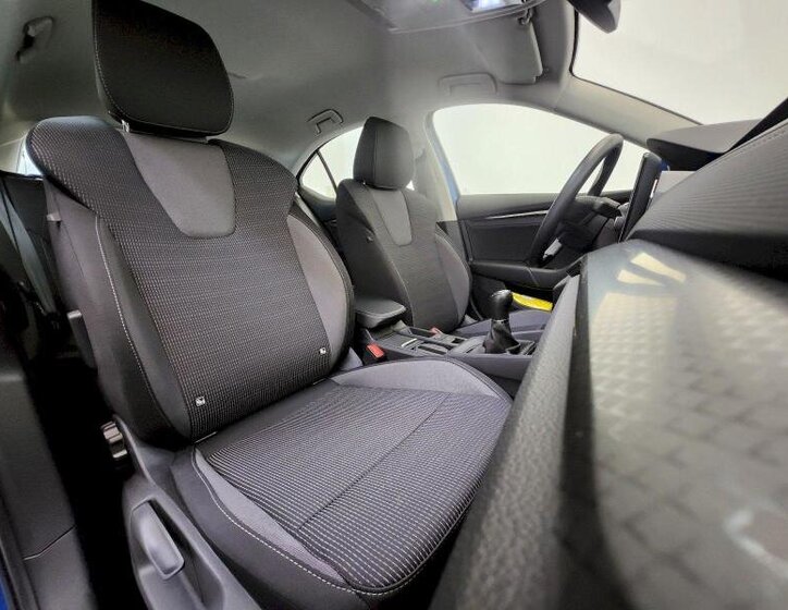 Škoda Octavia Sedan / Limuzína 1,5 l 110 kw