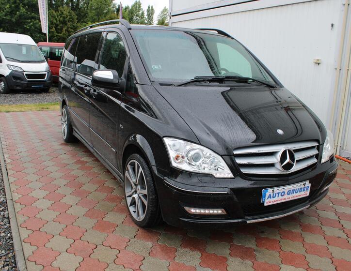 Mercedes-Benz Viano 2
