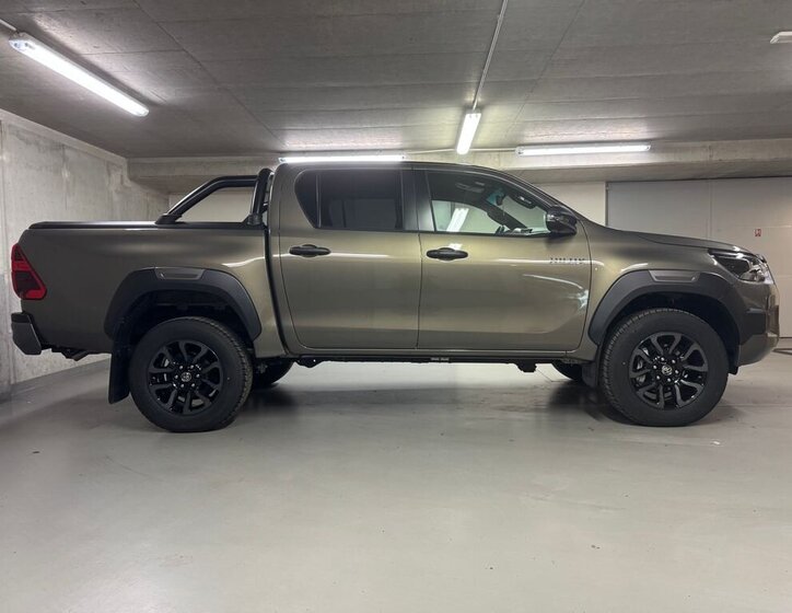 Toyota Hilux Pick-up 2,8 l 150 kw