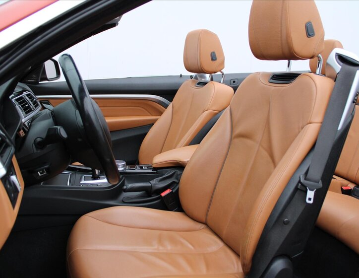 BMW Řada 4 Kabriolet 2,0 l 185 kw