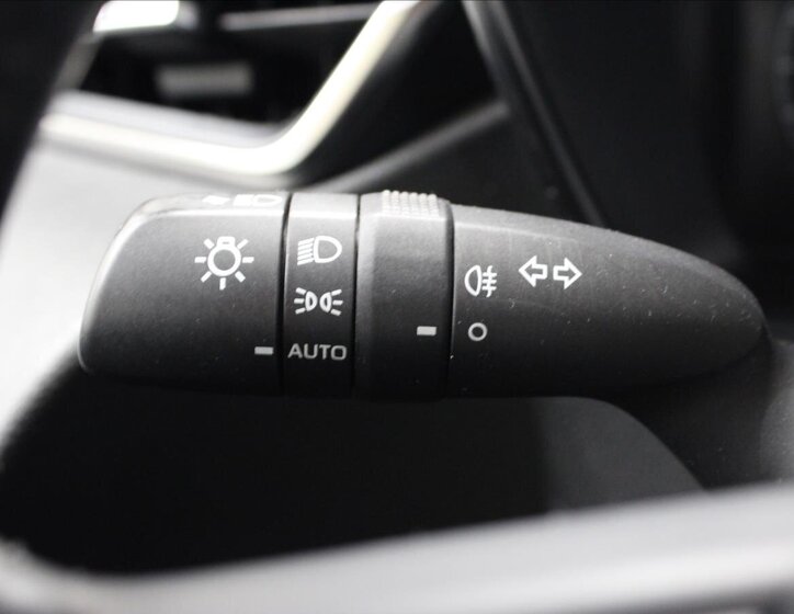 Toyota Corolla Hatchback 1,2 l 85 kw