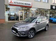 Mitsubishi Outlander SUV 2,0 l 110 kw