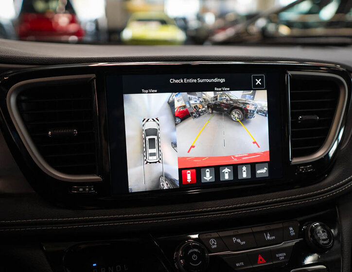 Chrysler Pacifica MPV 3,6 l 221 kw