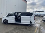 Volkswagen Caravelle 5