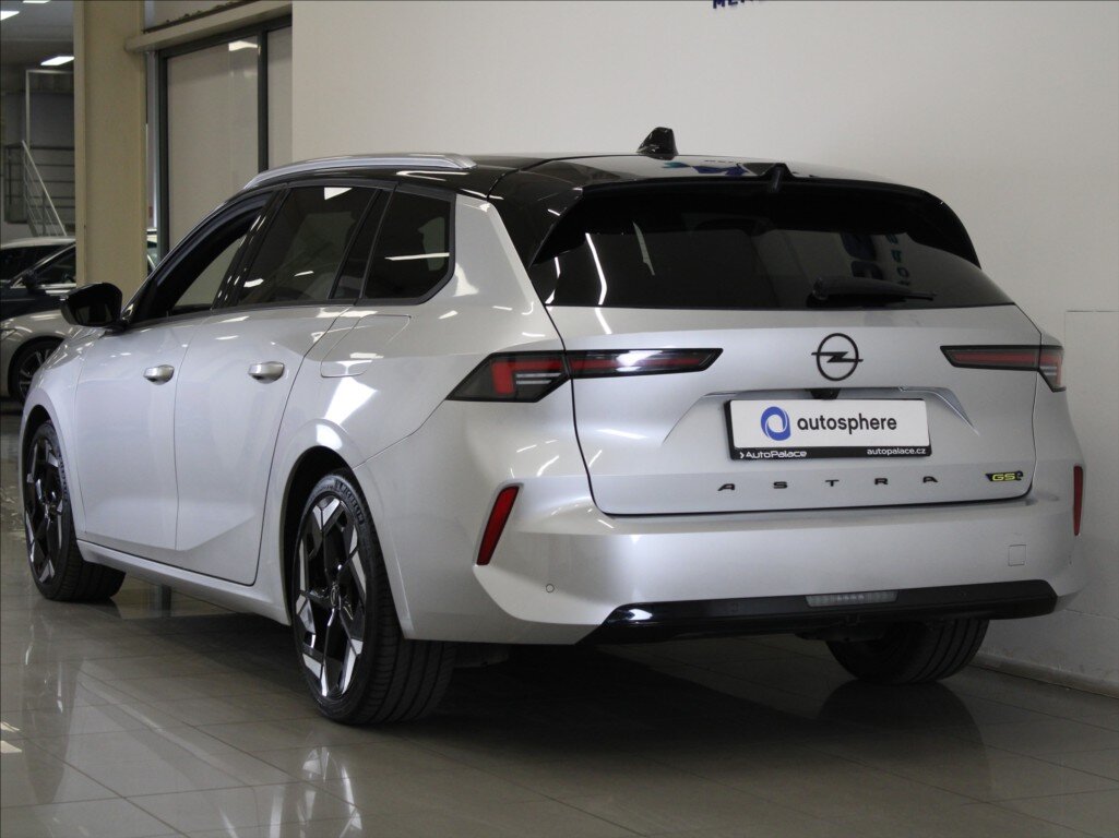 Opel Astra Kombi 1,6 l 165 kw