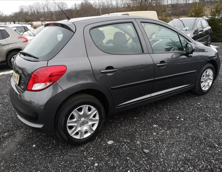 Peugeot 207 Hatchback 1,4 l 54 kw